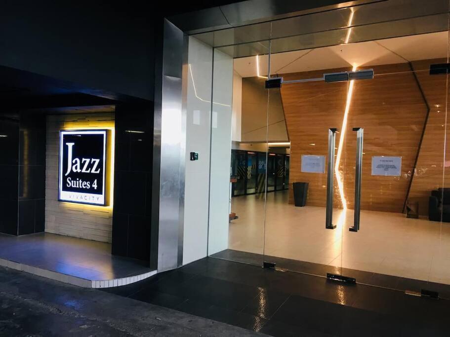 Rohani Jazz Suites 4 @ Vivacity Megamall كوشنج المظهر الخارجي الصورة